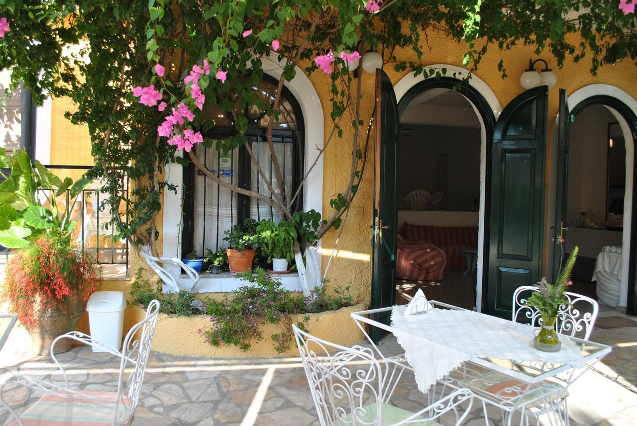 Hotel Helios Splendid Mpoukaris Ngoại thất bức ảnh